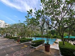 Hilltop Grove (D23), Condominium #439910911